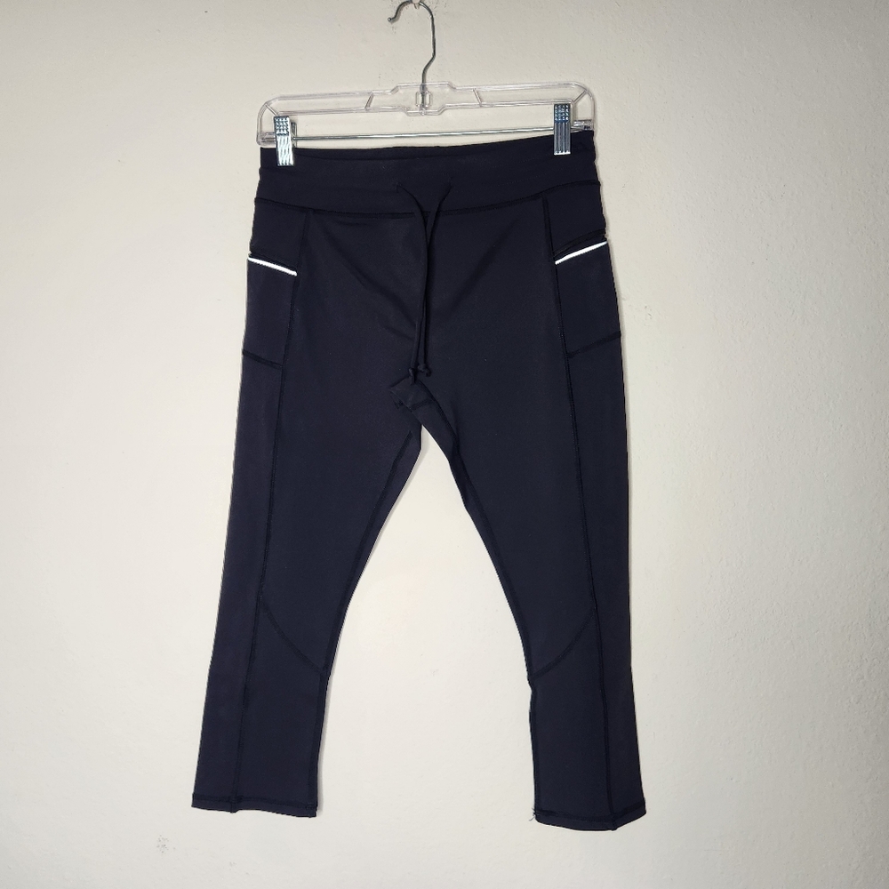 Cali Sport Womens Medium Black Capri Leggings Zipper Side Pockets Like New